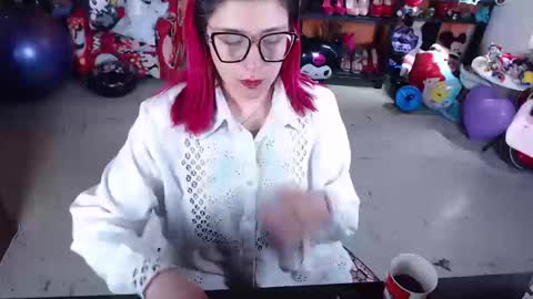 Snapshot of missmia2 chatting on 29, 9, 2025 Miss Mia online show from 29, 9, 2025