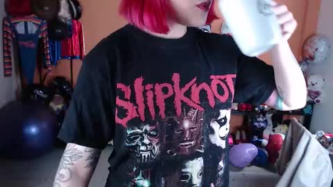 Snapshot of missmia2 chatting on 18, 10, 2025 Miss Mia online show from 18, 10, 2025