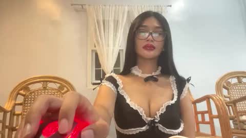 missminervaa online show from 24, 10, 2025