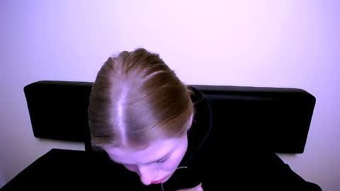 Snapshot of missoliviaa_ chatting on 31, 1, 2025 Olivia online show from 31, 1, 2025