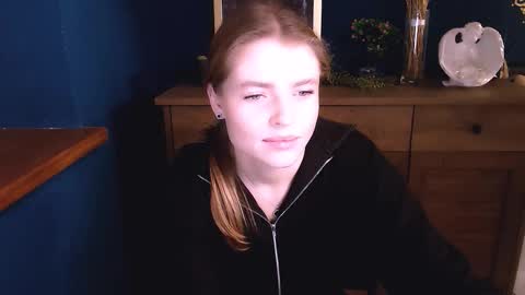 Olivia online show from 6, 11, 2025