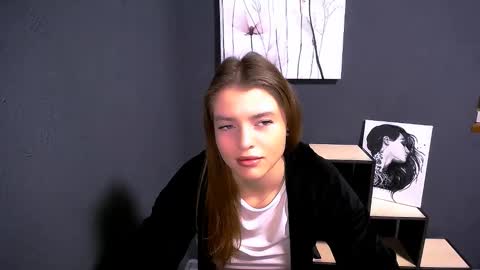 Olivia online show from 8, 11, 2025