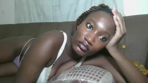 pretty gal online show from 19, 9, 2025