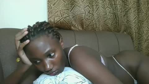 pretty gal online show from 11, 11, 2025