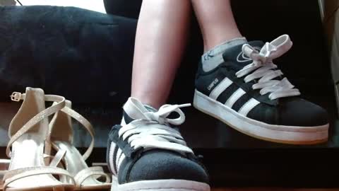 TELL ME MISS online show from 1, 4, 2026