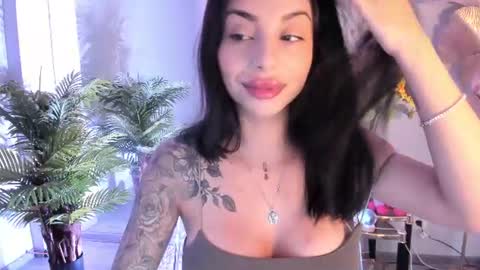 Sienna online show from 21, 6, 2026