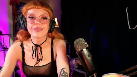 Snapshot of misstaco chatting on 21, 5, 2026 Tacodeluxe online show from 21, 5, 2026
