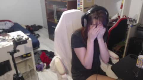 missthon online show from 4, 4, 2026