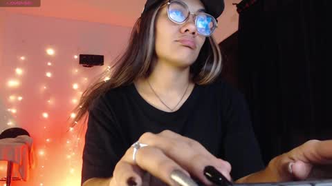 Snapshot of missvenuss chatting on 24, 12, 2024 IG MISSVENUSS1 online show from 24, 12, 2024