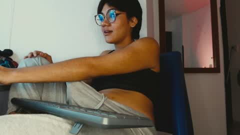 Snapshot of missvenuss chatting on 28, 1, 2025 IG MISSVENUSS1 online show from 28, 1, 2025