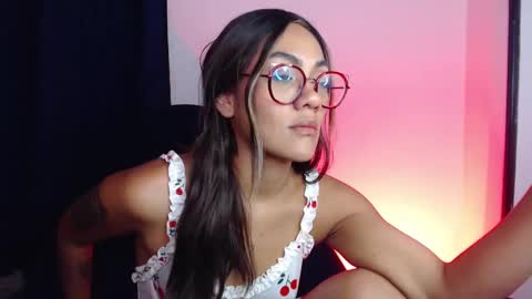 Snapshot of missvenuss chatting on 23, 2, 2025 IG MISSVENUSS1 online show from 23, 2, 2025