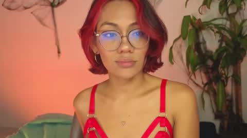 Snapshot of missvenuss chatting on 22, 10, 2025 IG MISSVENUSS1 online show from 22, 10, 2025