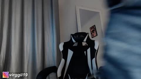 missvirggii online show from 8, 9, 2025