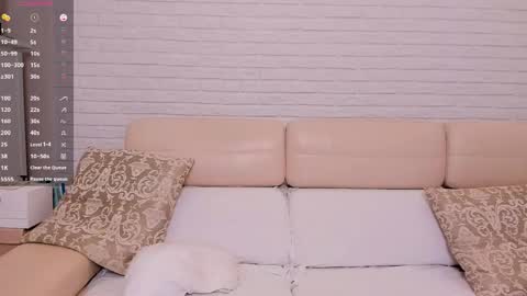 Snapshot of missxcaprice chatting on 21, 4, 2026 missxcaprice online show from 21, 4, 2026