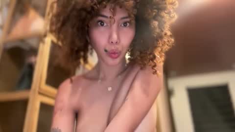 Snapshot of missxolga chatting on 7, 3, 2026 Divine Olga online show from 7, 3, 2026