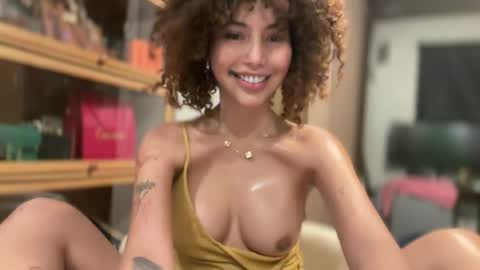 Snapshot of missxolga chatting on 16, 6, 2026 Divine Olga online show from 16, 6, 2026