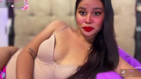 Miss. Thalia online show from 12, 7, 2026