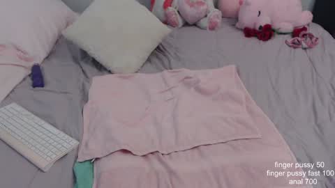 Snapshot of missyinpinkk chatting on 3, 2, 2025 Missy online show from 3, 2, 2025