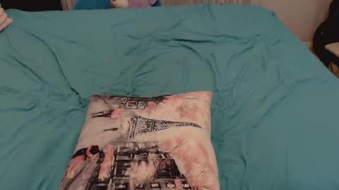 Snapshot of missyinpinkk chatting on 5, 12, 2025 Missy online show from 5, 12, 2025