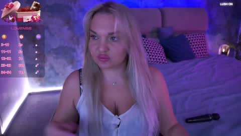 Snapshot of missyymartinezz chatting on 28, 2, 2025 Amely online show from 28, 2, 2025