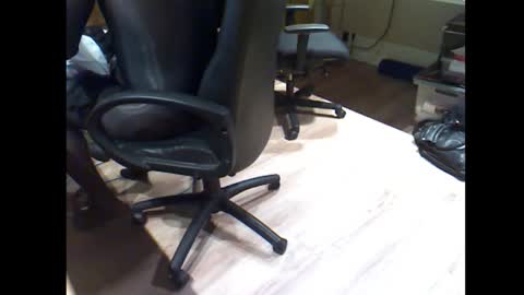 misterbobbyxx online show from 18, 2, 2026