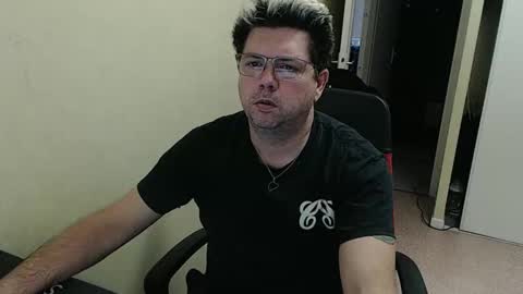 mistercoeur online show from 2, 1, 2025