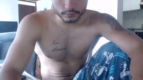 mistersam33 online show from 28, 1, 2025