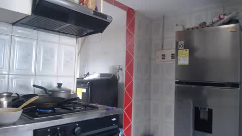 mistersam33 online show from 12, 2, 2025