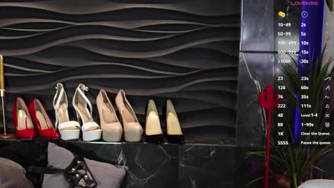 Darsy online show from 3, 10, 2025