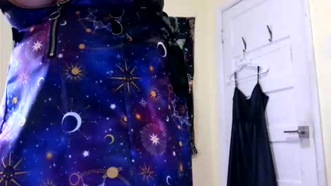 Snapshot of mistress_kasha chatting on 1, 3, 2026 Mistress Kaha online show from 1, 3, 2026