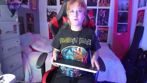 mistresscrowley_999 online show from 30, 10, 2025