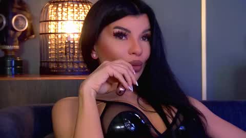 Elenia online show from 8, 1, 2026