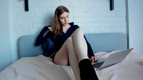 Snapshot of mistresselizy chatting on 18, 12, 2024 mistresselizy online show from 18, 12, 2024