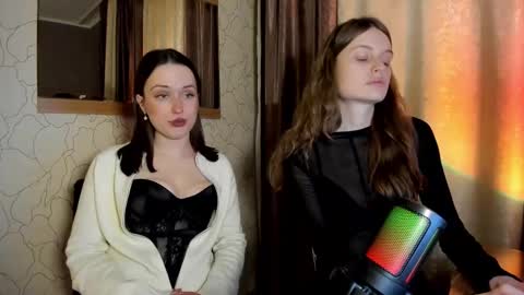 Snapshot of mistresselizy chatting on 7, 3, 2025 mistresselizy online show from 7, 3, 2025