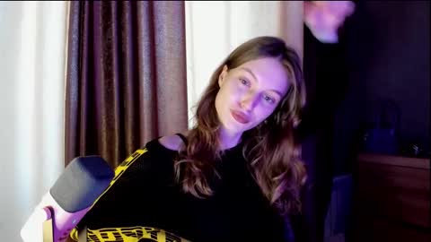 Snapshot of mistresselizy chatting on 24, 9, 2025 mistresselizy online show from 24, 9, 2025