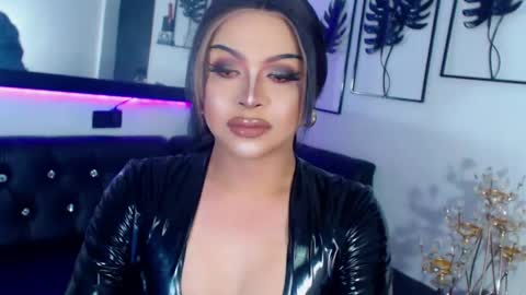 Snapshot of mistressivorykat chatting on 22, 5, 2026 Call me MISS JAS online show from 22, 5, 2026
