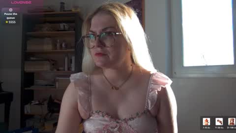 Snapshot of mistressmarlena chatting on 2, 3, 2026 Mistress Marlena online show from 2, 3, 2026
