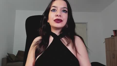 YourGoddessM online show from 15, 9, 2025