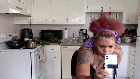 Snapshot of mistressmystii chatting on 14, 2, 2025 Mistress Mystii online show from 14, 2, 2025