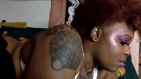 Snapshot of mistressmystii chatting on 15, 2, 2025 Mistress Mystii online show from 15, 2, 2025