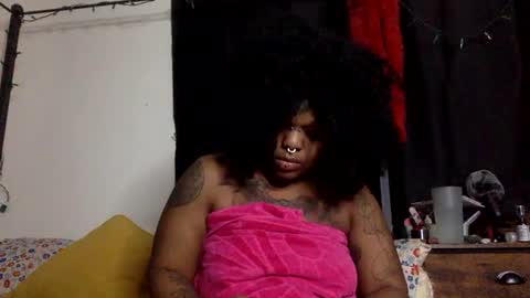 Snapshot of mistressmystii chatting on 19, 9, 2025 Mistress Mystii online show from 19, 9, 2025