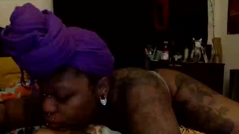 Snapshot of mistressmystii chatting on 7, 10, 2025 Mistress Mystii online show from 7, 10, 2025