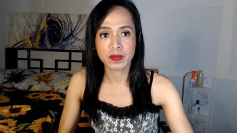 Snapshot of mistressnicoletrans chatting on 21, 12, 2024 SexyCutieNicole online show from 21, 12, 2024