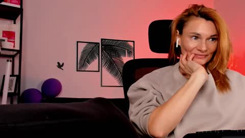 MistyBarnes NONUDE MODEL online show from 9, 1, 2025