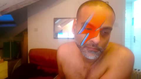 Snapshot of mita335918 chatting on 5, 2, 2026 mita335918 online show from 5, 2, 2026