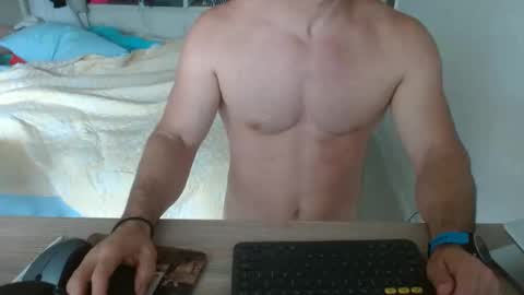 Snapshot of mitcheli chatting on 18, 9, 2025 Onlyfans online show from 18, 9, 2025