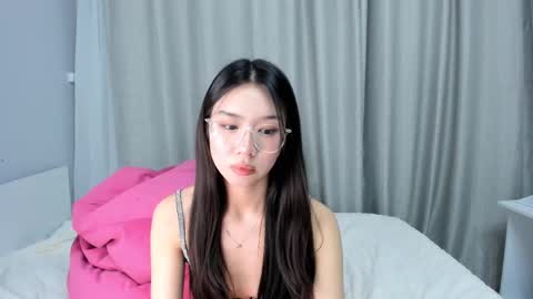 Snapshot of miwa_kasumi chatting on 26, 2, 2025 MIa online show from 26, 2, 2025