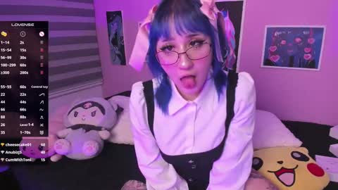  Miwa Violet  online show from 2, 3, 2025