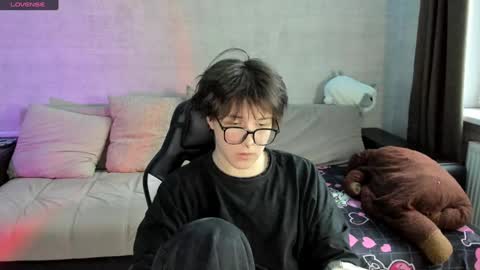 Snapshot of miya_chinen chatting on 30, 1, 2025 Miya online show from 30, 1, 2025