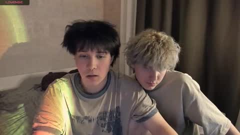 MeowMiku online show from 20, 12, 2025